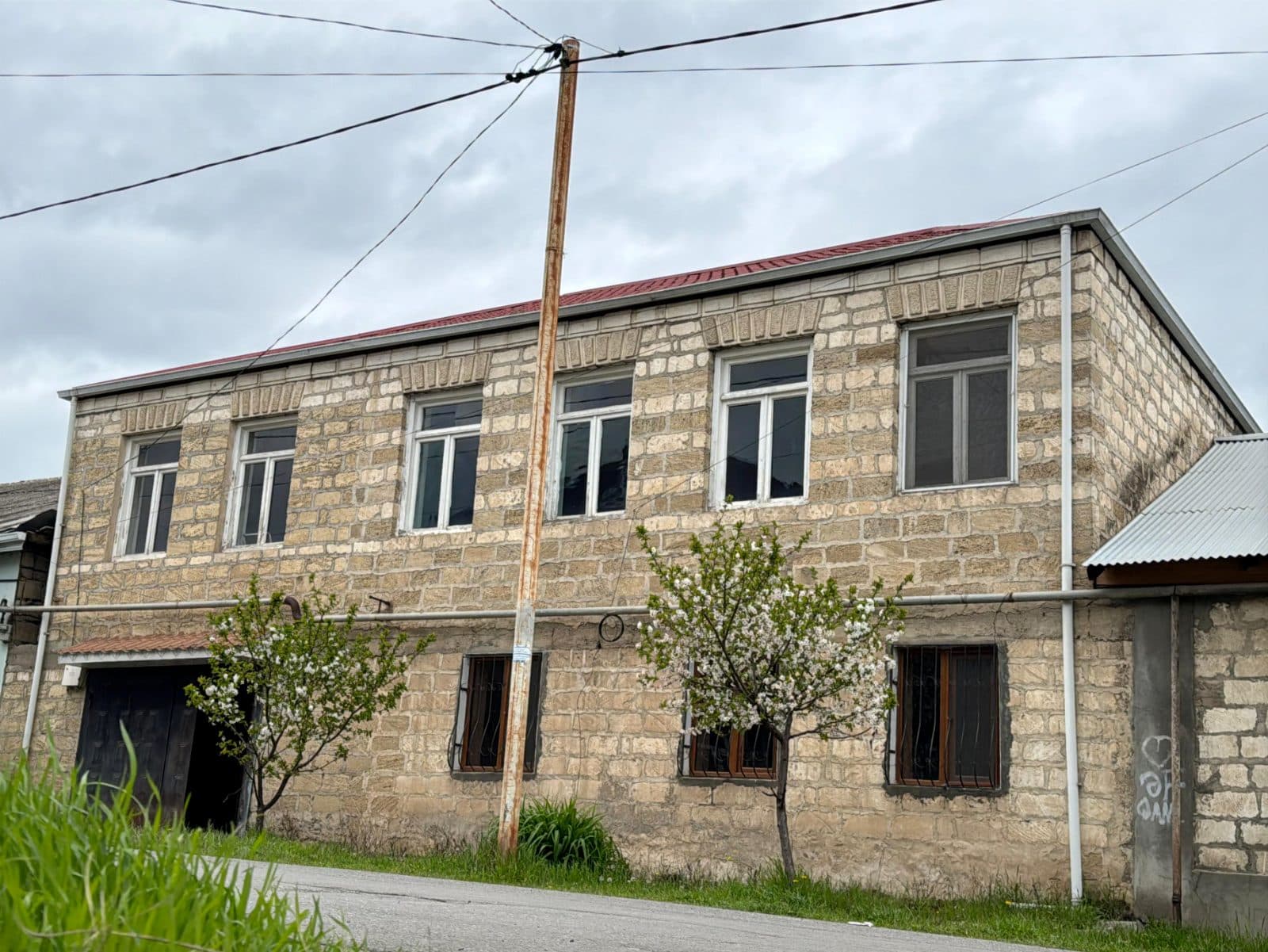 Satış Həyət evi 6 otaq əsas şəkil
