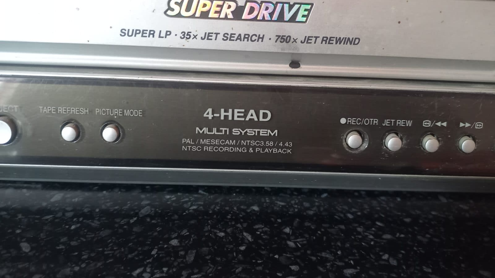 PANASONİQ VİDEO MAQİNTAFON şəkil 2